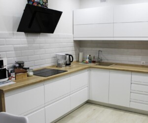 Хотите кухню похожую на эту? Звоните 063-560-11-56 или 098-362-90-90