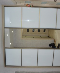 Хотите заказать мебель в прихожую похожую на эту? Звоните 093-126-06-89 или 098-067-03-92