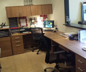 Хотите заказать мебель в офис похожую на эту? Звоните 093-126-06-89 или 098-067-03-92