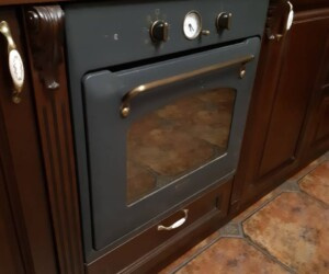 Хотите заказать кухню на заказ похожую на эту? Звоните 063-560-11-56 или 098-362-90-90