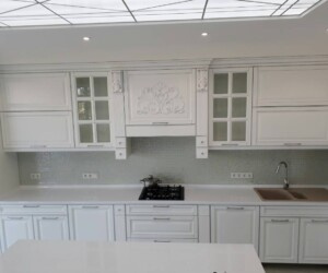 Хотите заказать кухню на заказ похожую на эту? Звоните 063-560-11-56 или 098-362-90-90