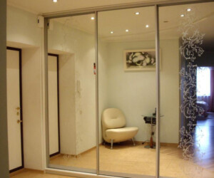 Хотите заказать мебель в прихожую похожую на эту? Звоните 093-126-06-89 или 098-067-03-92