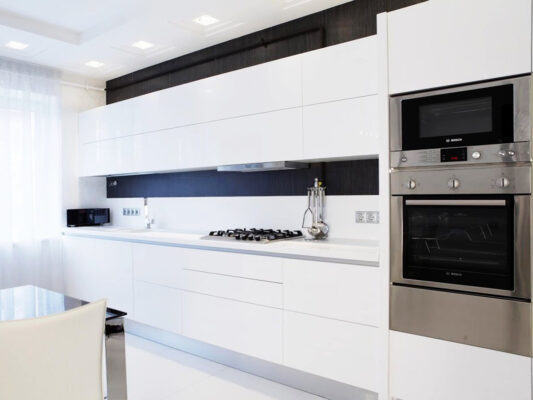 🔥 Хотите купить кухню на заказ в Виннице? Стильные и современные кухни 2020 года без ручке с софт покрытием