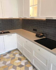 Кухня на заказ в Виннице класса ПРЕСТИЖ от 7500 грн за м/пог